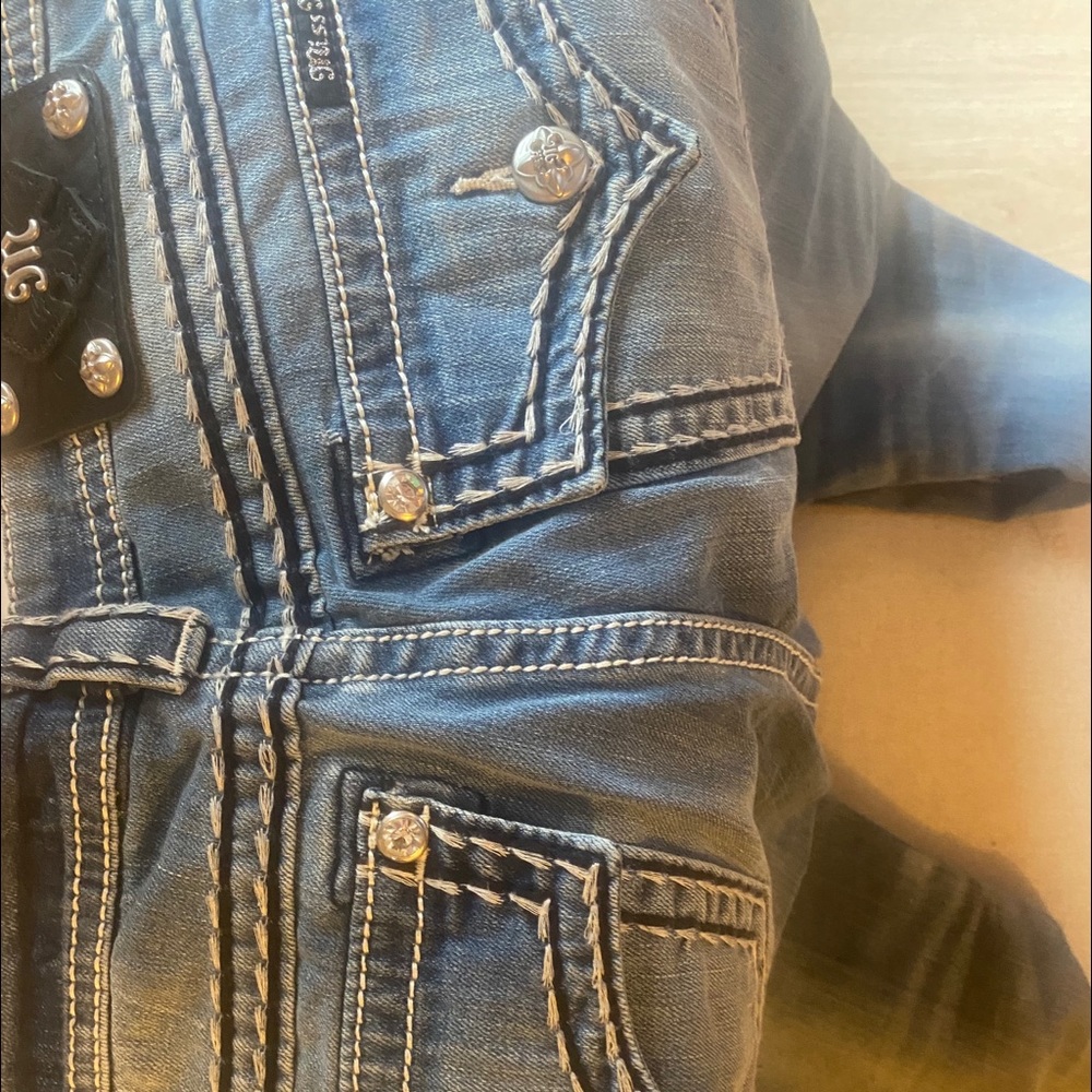 SOLD!! Miss me jeans brand new with tags size 32 - Picture 2 of 9